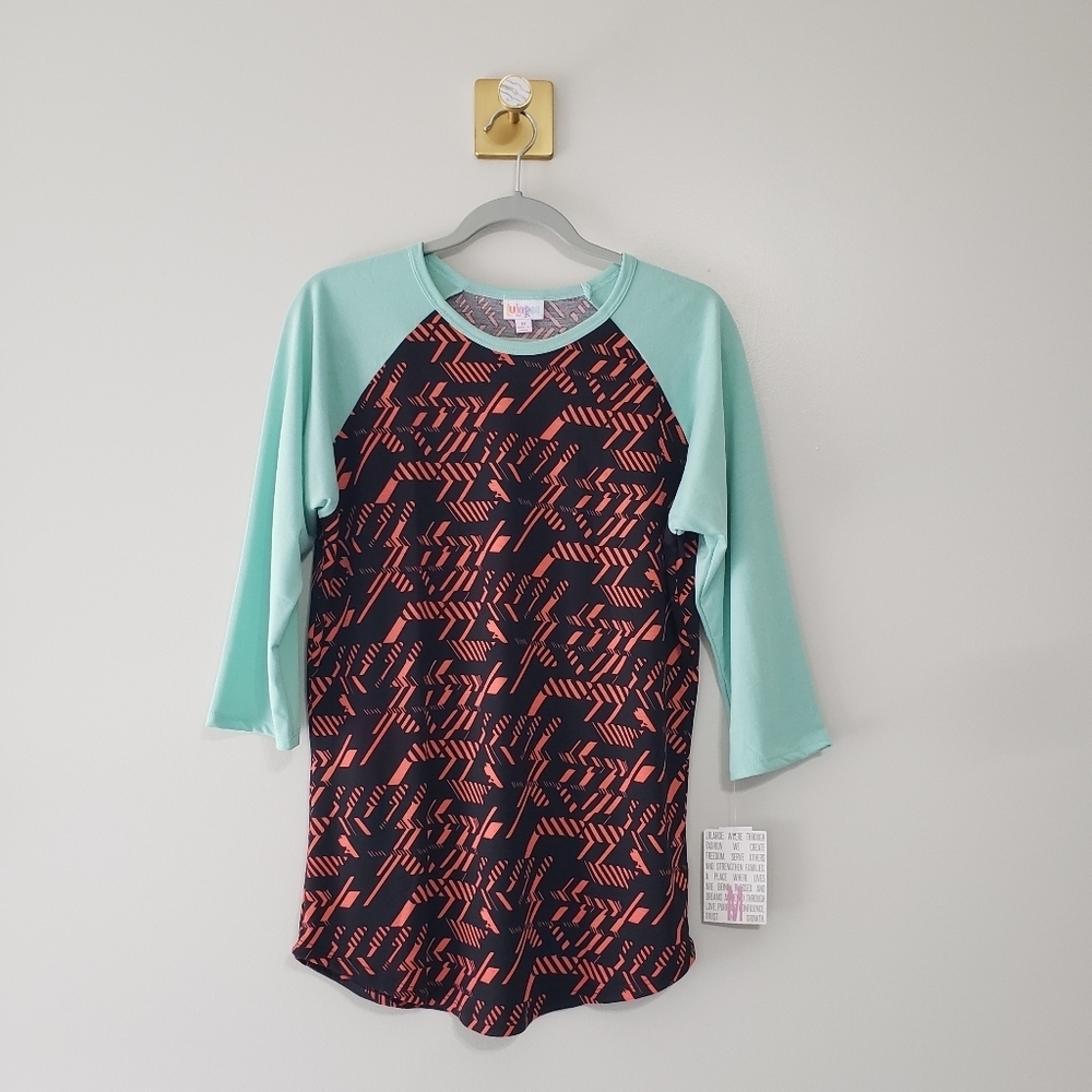 LuLaRoe NWT Randy Raglan Sleeve Top Women Medium Black Aqua Blue Pink Aztec